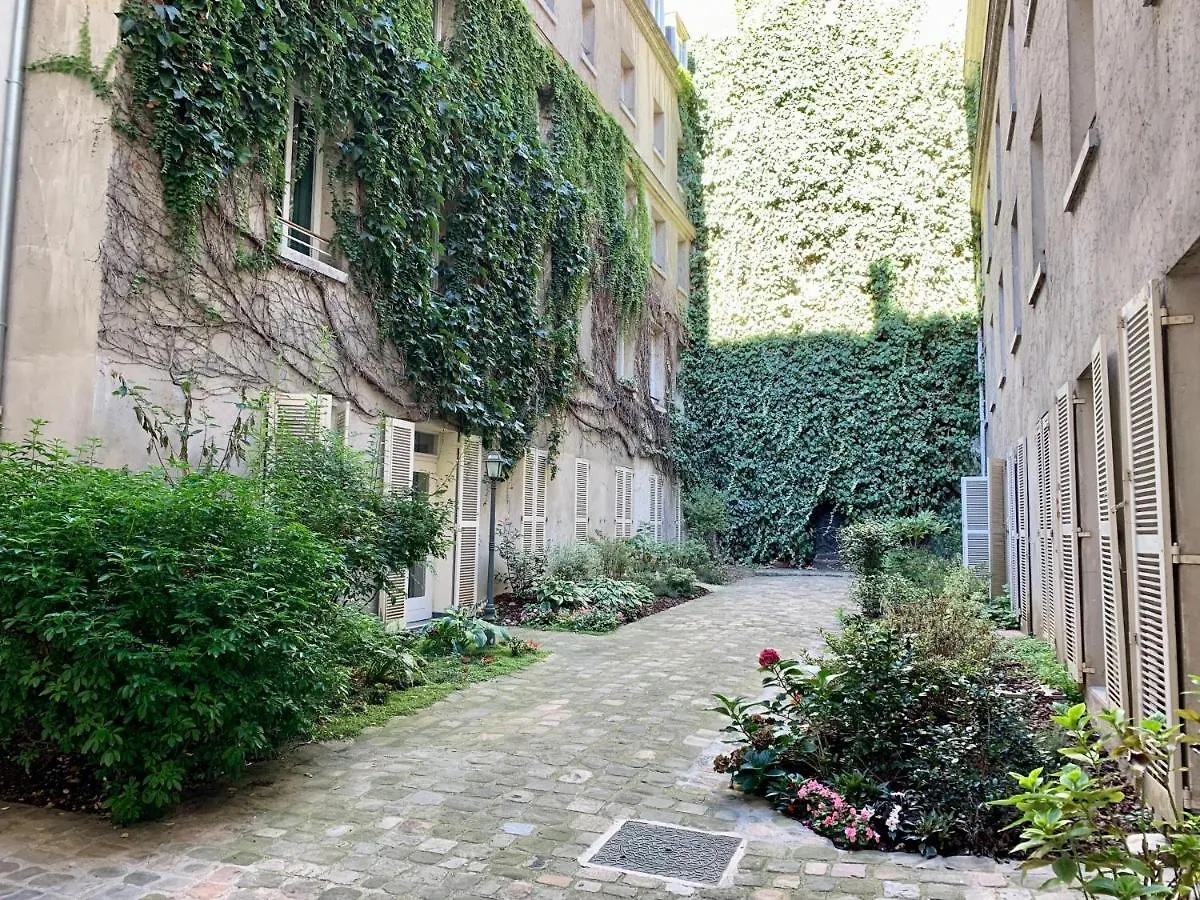 Chambre D'Hotes - Marais Paris 0*,  France